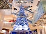 『ハリー・ポッター』をモチーフとしたツリー「SNOW FILM TREE」が1階「グランドガレリア」に登場