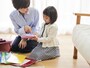 幼少期から過干渉で抑圧的な母のもとで育ち、自己肯定感が異常に低いと本人は言う
