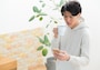 メルカリを使う人（イメージ）