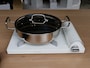 直火にかけられるキッチンウェアであれば何でも使えるのがカセットコンロの魅力です