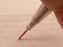 芯がスルスルと出てる様子