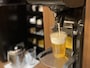 オールインクルーシブの軽食メニューが嬉しい「眺望ラウンジ」では生ビールのサービスも