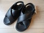 ユニクロ　クロスストラップサンダル　3990円（税込）