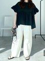 ヒップまわりがカバーできるロング丈のトップス　出典：WEAR