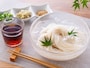 思いやりのなさが露呈する「そうめん問題」（画像：PIXTA）