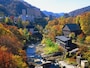 北海道屈指の名所として知られる定山渓の紅葉（北海道）※撮影：大谷修一