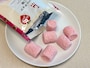 濃厚ないちごチョコにもちっとマシュマロの組み合わせが絶品！ 