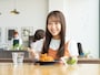 外食好きの個人投資家から人気を集める優待株とは（画像：PIXTA）
