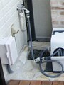 留守の期間が1週間以上：電動の水やりシステムを利用して水やり