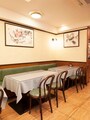 約40席ある萬来亭の店内はいつも満席。ピークタイムをはずすと、割とスムーズに入店できます（撮影：小林恵介）