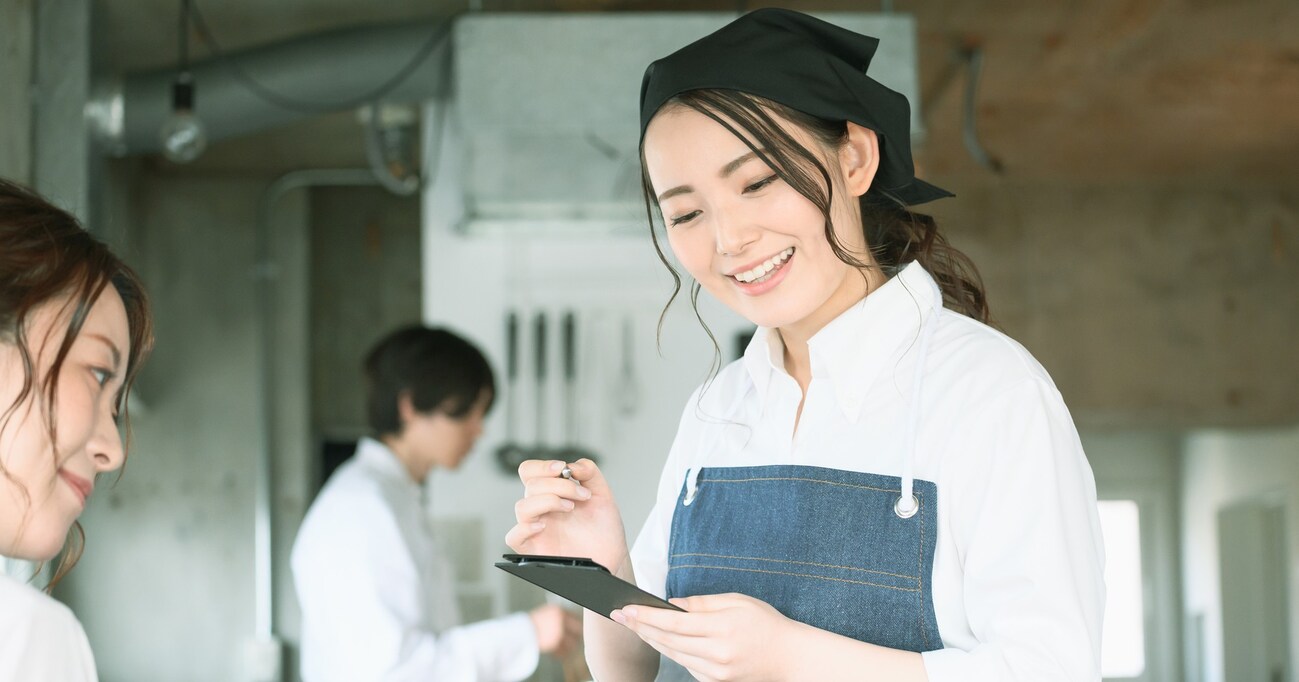 「若者の過剰な敬語は日本語の乱れなのか？」問題について、あらためて考える
