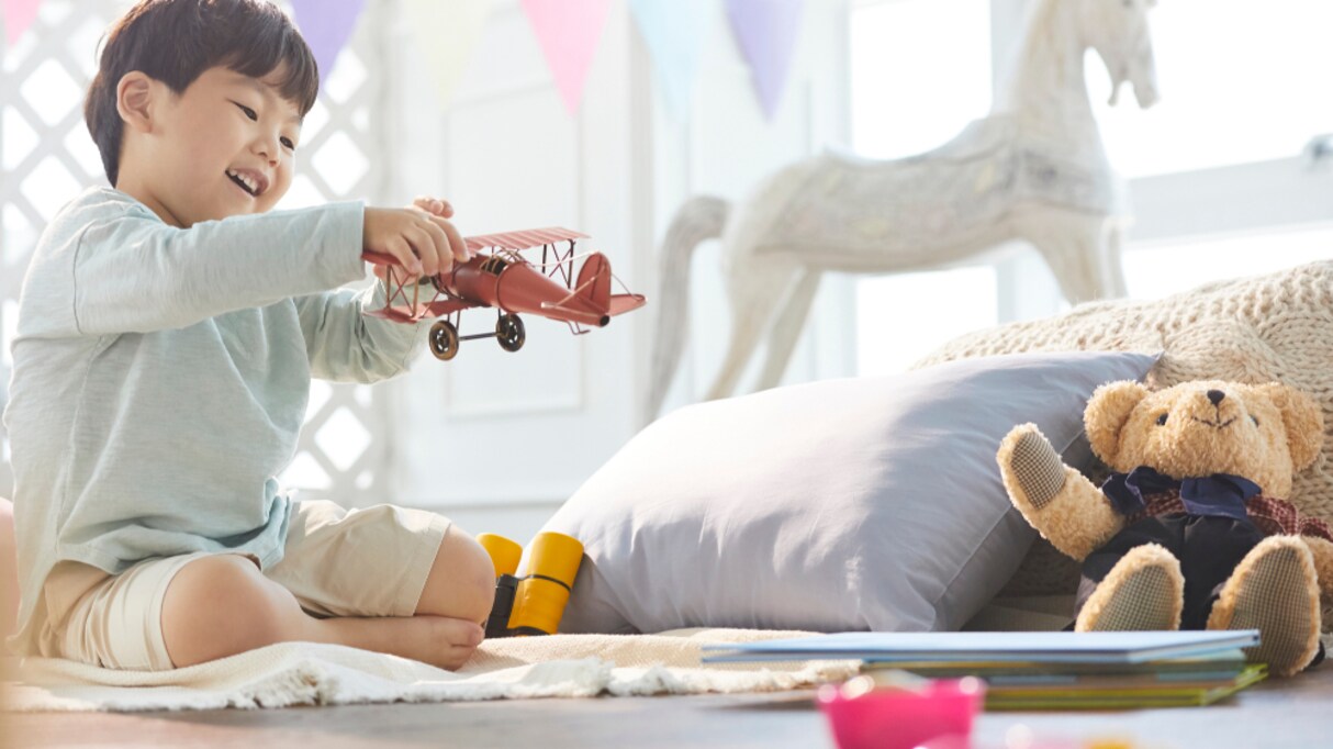 「自分の人生はとくに恵まれてる訳ではない？」日本における "ごく普通の人生" の定義に疑問の声