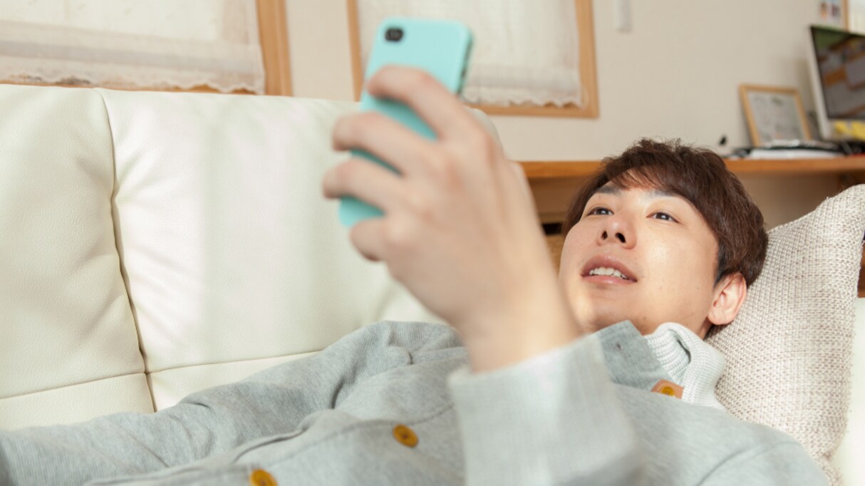 自暴自棄になりそう「家でゴロゴロしてるだけでヒーローになれる」というツイートを見て、世界を救おうと思ったけど…