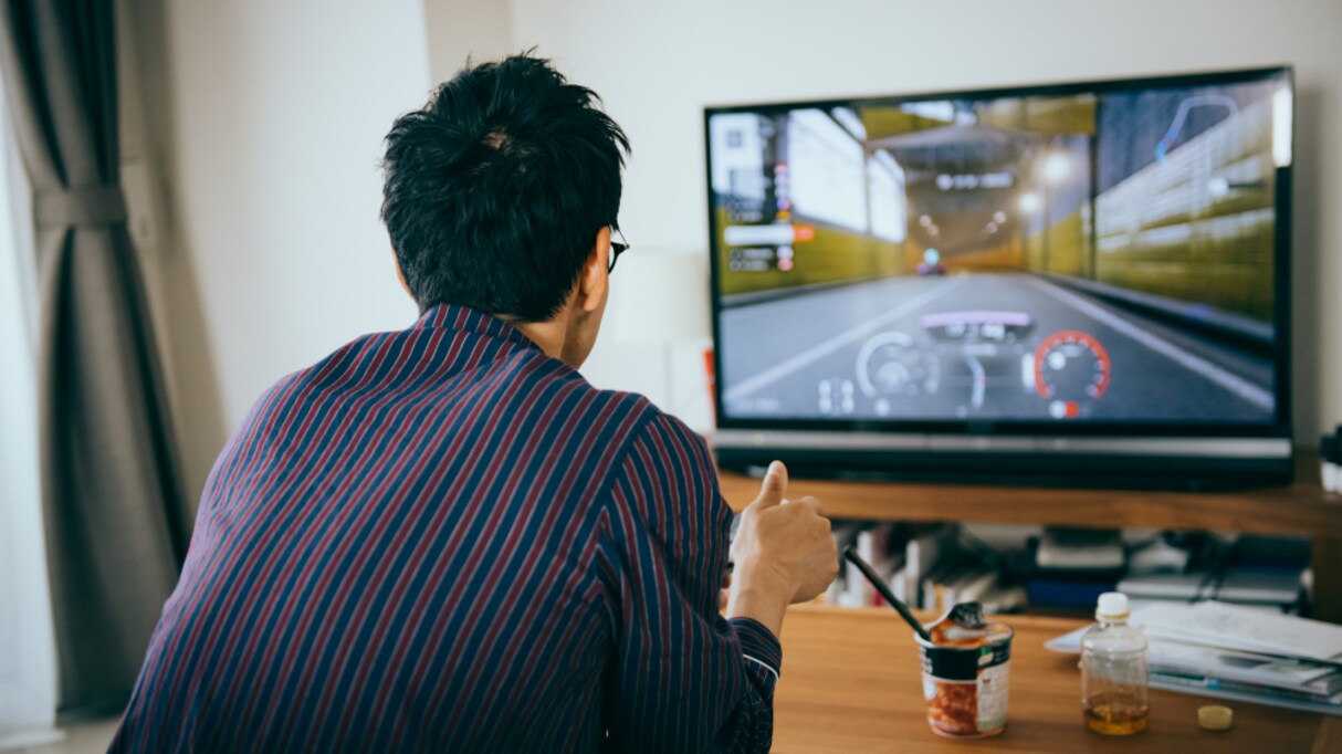 ゲームの中の "現代日本" ＝2019年がそのまま続いた架空の世界線！？コロナがもたらした大きな変化に納得の声