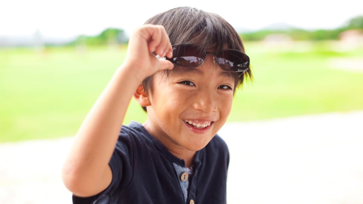 「サングラスをかけて登校したい」と言う子ども 二つ返事でOKすると…まさかの展開に！