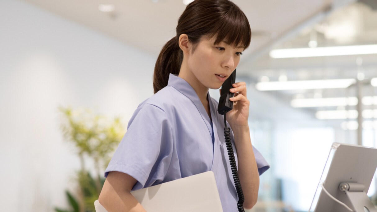 「涙が溢れて声にならなかった」持病で電話の聞き取りができず、仕事をやめた女性…上司の一言に感涙