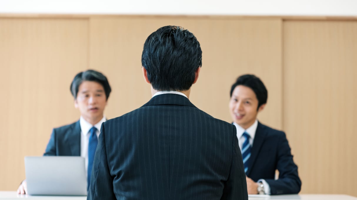 【ド直球】圧迫面接してきた会社から内定を貰ったが…会社に伝えた「辞退の理由」が正直すぎる！