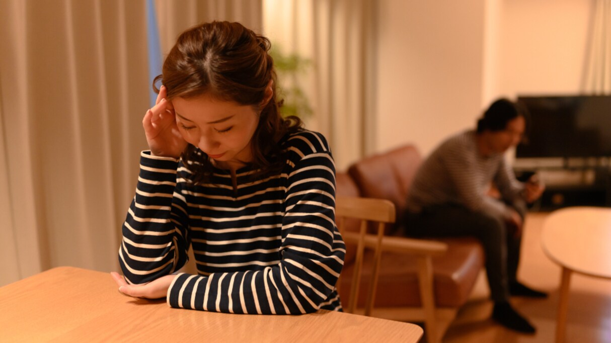 結婚・婚約をして少しでも「あれ？おかしいな？」と思ったら…経験者の声に考えさせられる