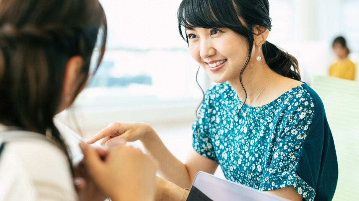 「ハサミを貸してほしい」とお願いしてきた同僚　貸すまでの間に取っていた "ある行動" が可愛すぎる！