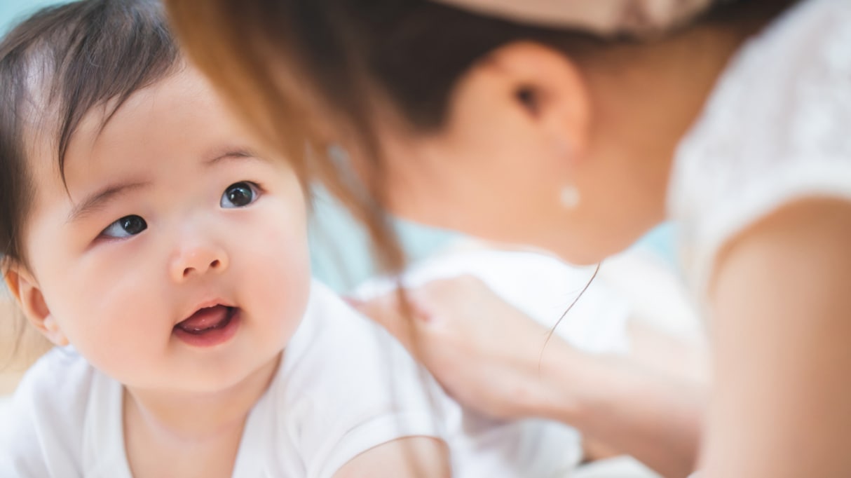 「母親の気持ちは赤ちゃんに伝わる」という考え方への "鋭い反論" に納得の声