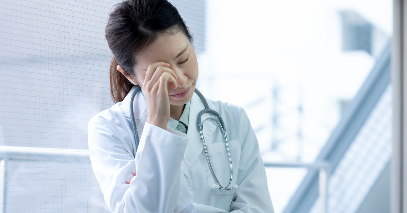 まさかの返答に "闇" を感じる…飲み会で心療内科の先生に「カウンセリングって大変ですよね」ときいた結果…