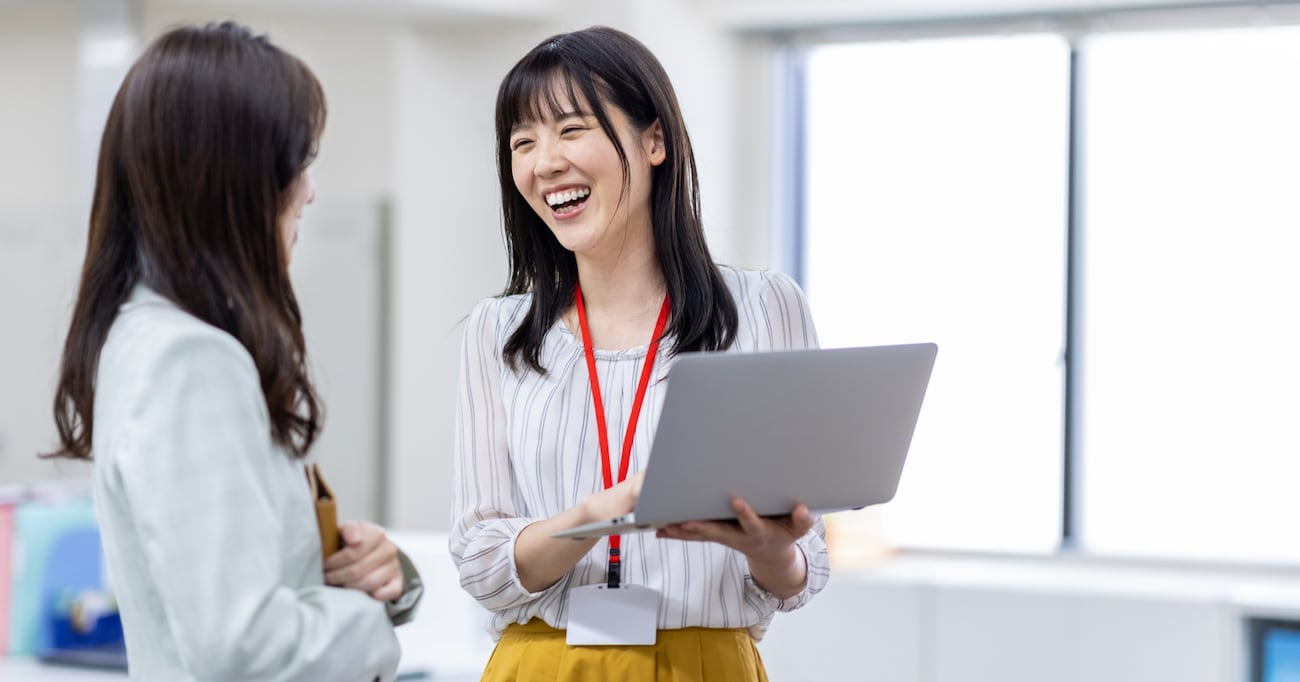 部下の資料を添削する時、ペンを  "ピンク色" に変えただけで…デザイン思考の重要性が分かる体験談が話題に