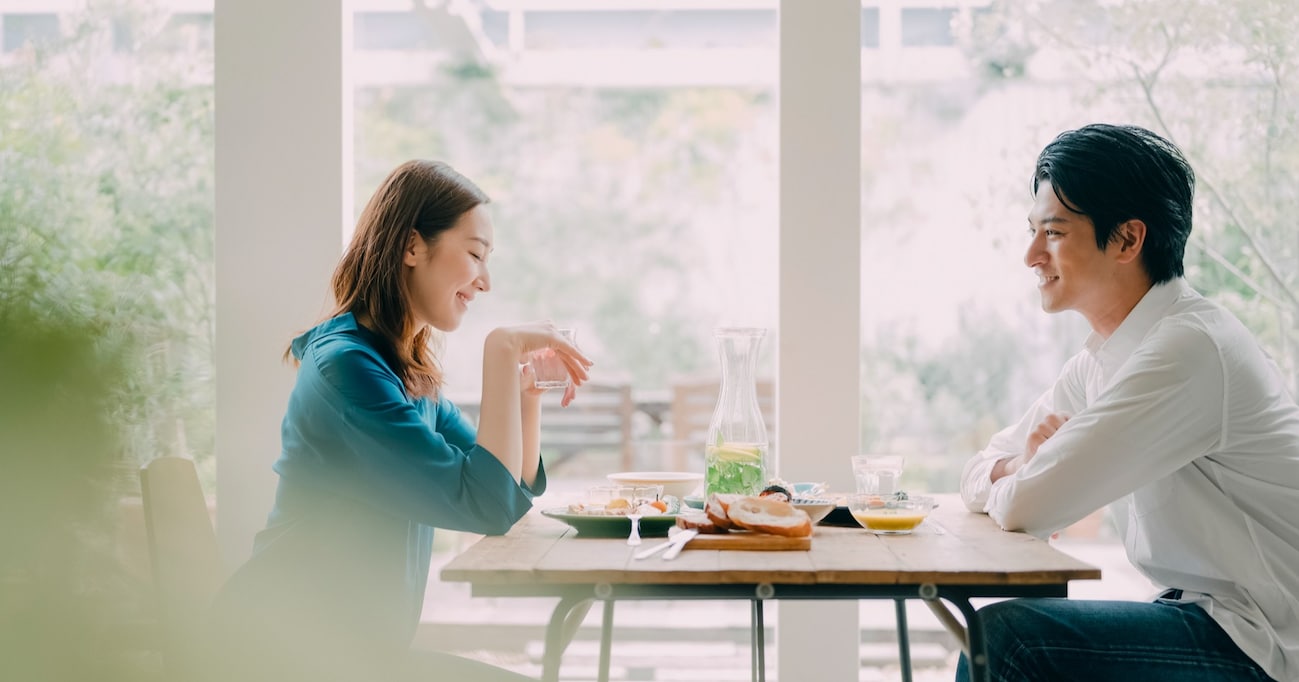 「絶食系」と呼ばれる男子や女子は “恋愛” の匂いがしただけでアウト？ したがって最善の “攻略法” は「攻略しないこと」!?