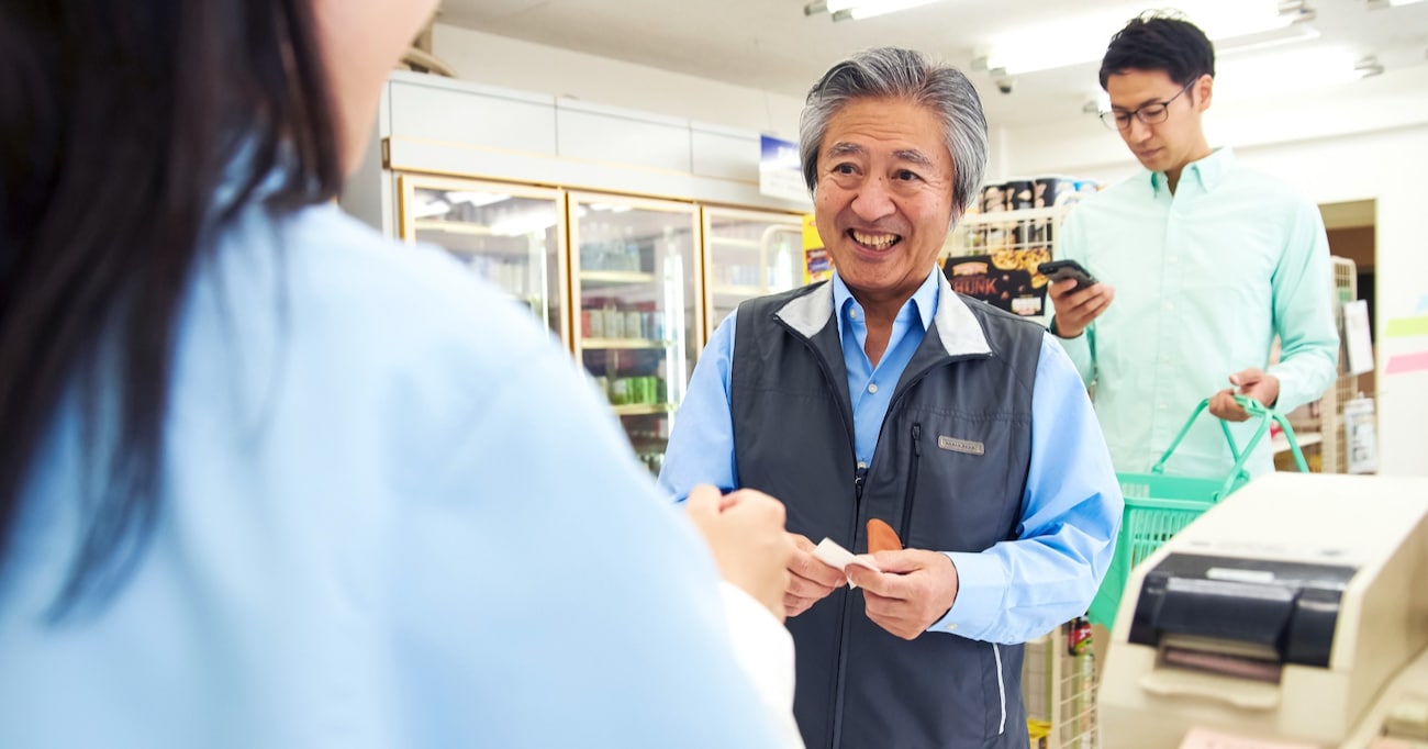 『Google Play card 4万円』というメモをもってお店に来た初老の男性…話を聞くと？