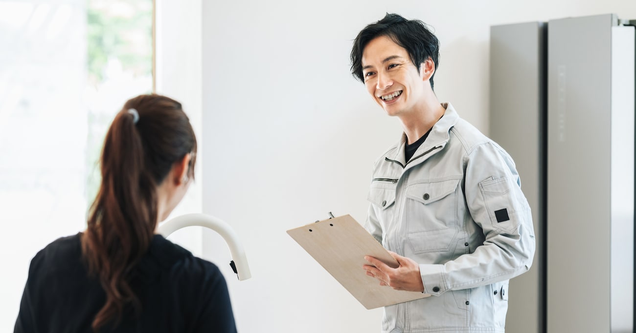 給湯器の工事が完了後に「シャワーも推薦も無料で交換しなきゃ金払わない」…非常識な要求に対する作業員の行動に拍手