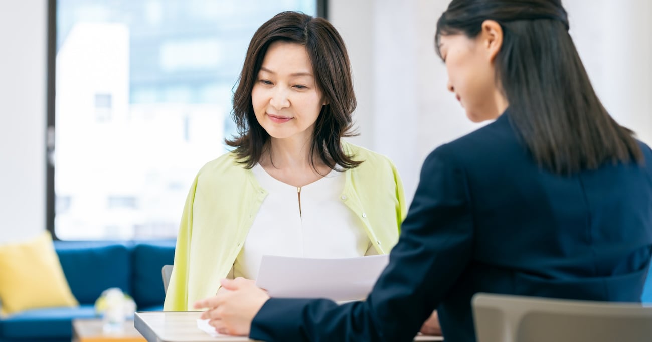 【驚愕】「どういうこと？？？」容姿が整った女性の営業を断ったら…その後の "謎すぎる一言" に理解が追いつかない