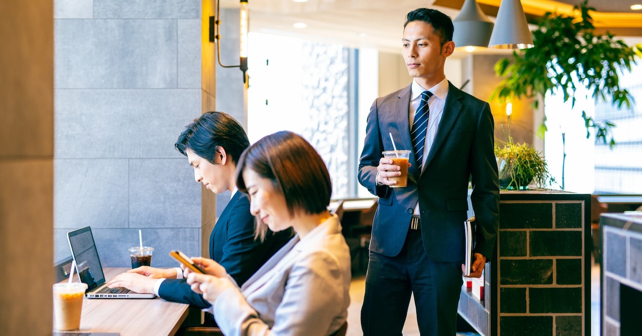  「カフェ（喫茶店）でリラックスする事はできない」という意見に対し、意外にも共感の声が続出しているらしい