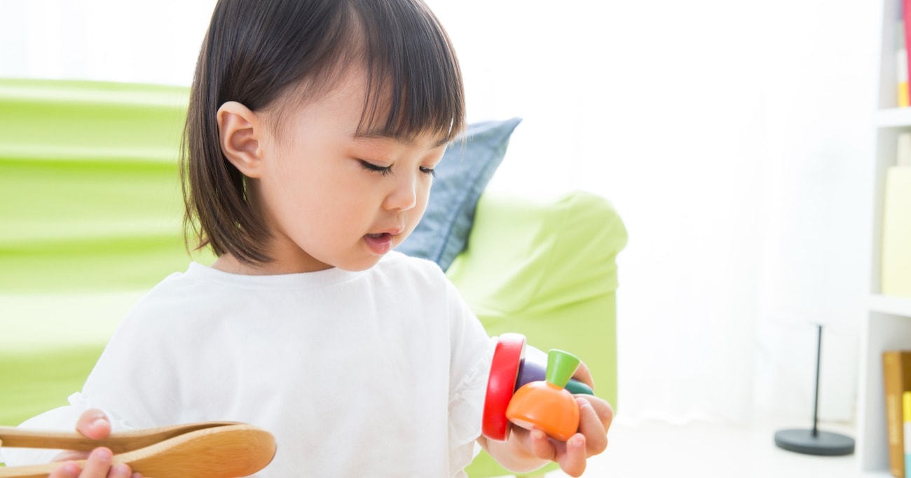 【可愛い】お店屋さんごっこをしている子どもが、お客さんの呼び込みをしているが… "カタギの人" ではない件