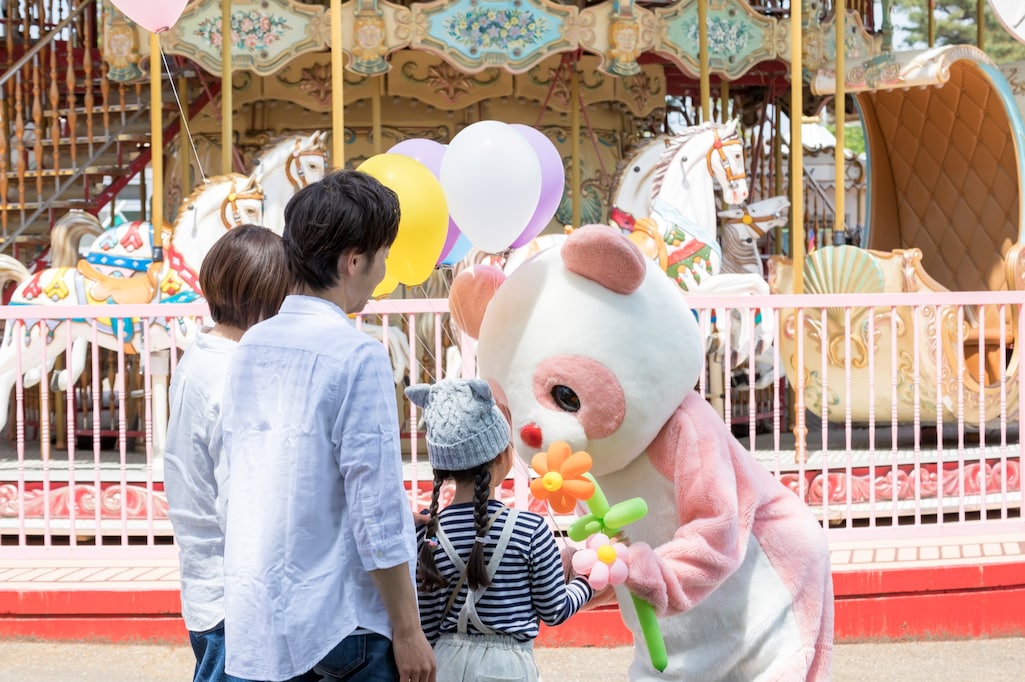 【注意喚起】人気キャラの着ぐるみを着た非公式コスプレイヤー、公園で子どもと接触し物議を醸す【公式からも忠告】