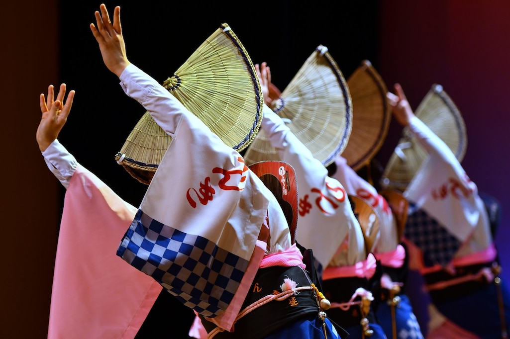 【賛否両論】徳島市で暴風雨の中、阿波踊り決行!? 実行委の判断に批判集まる