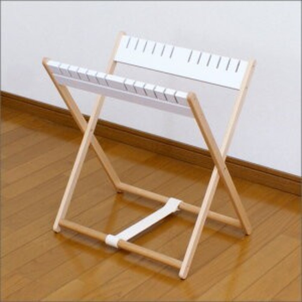 木製のゴミ箱スタンド