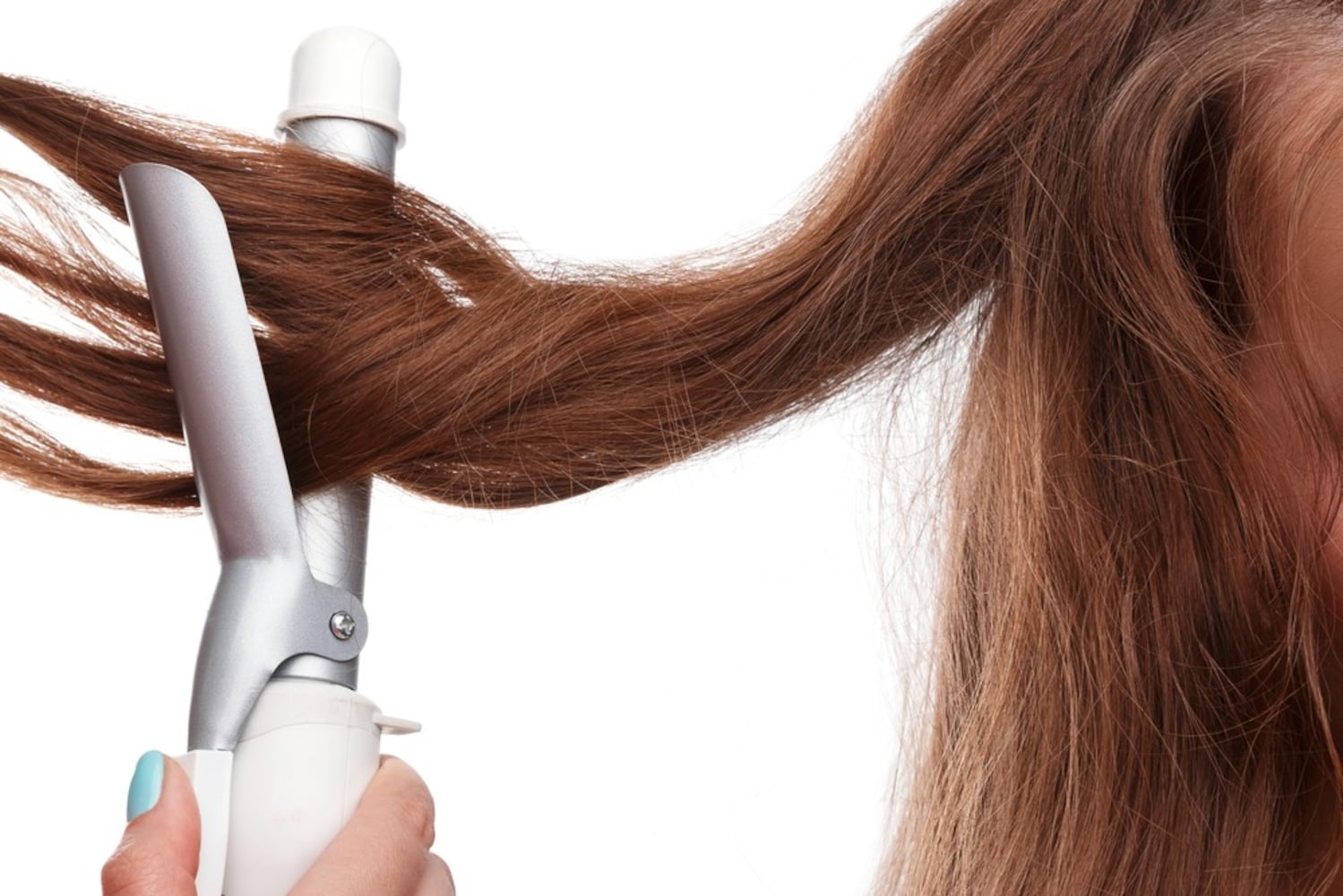 目指したいヘアスタイルによって変える!華やかな印象にはコテタイプ