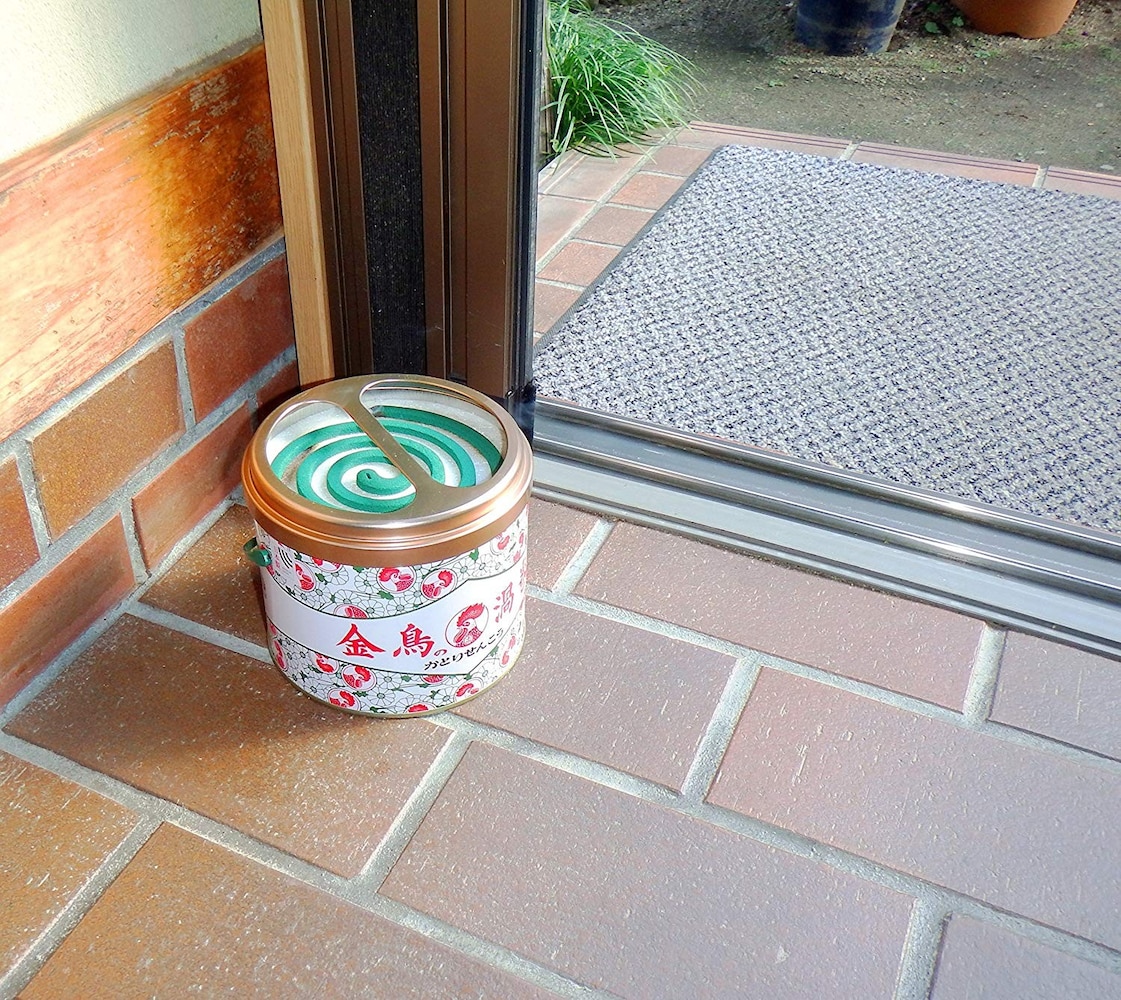 蚊取り線香|煙が広範囲に届く