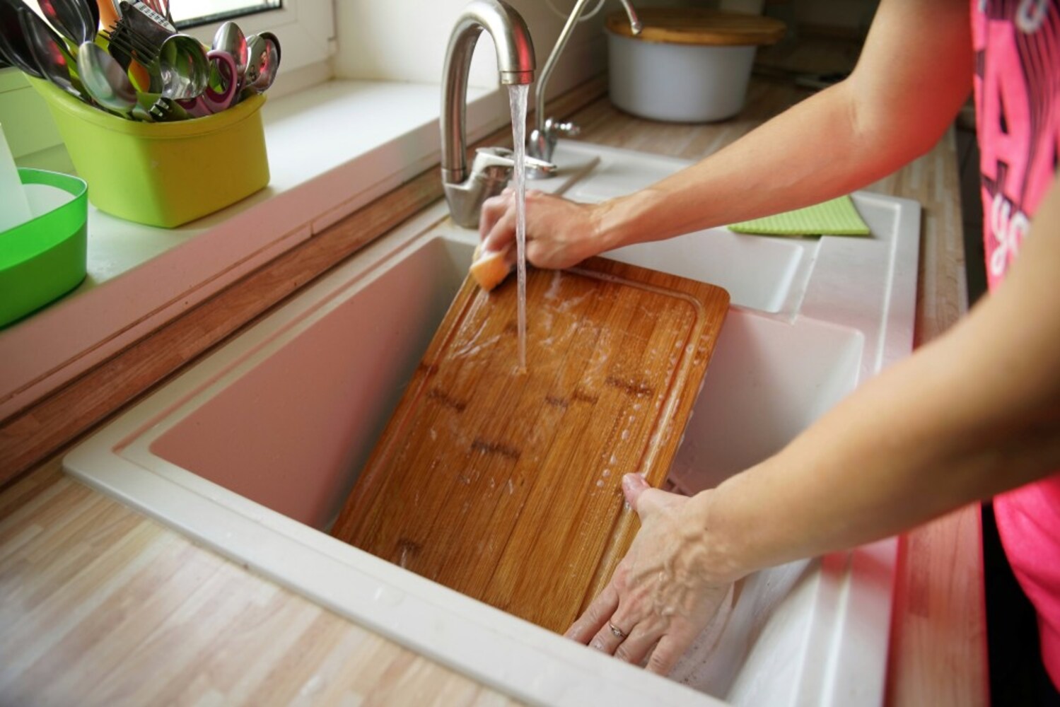 使用後はすぐに水洗いし、風通しのいい日陰で陰干しに