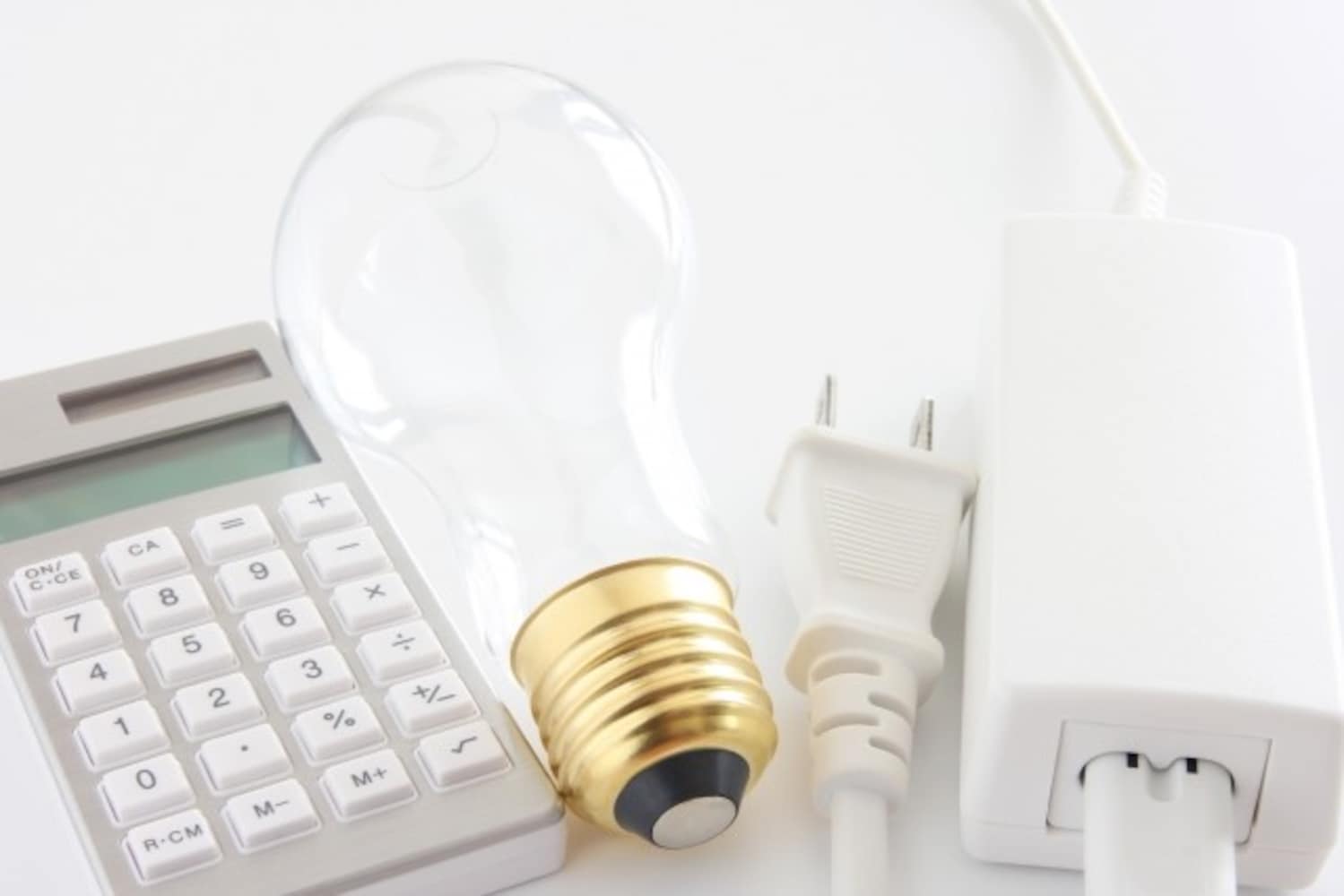 電気代|1ヶ月あたり約2300~3700円