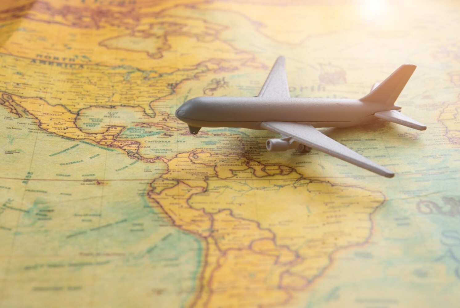 【海外対応】旅行や出張に持っていくならマスト