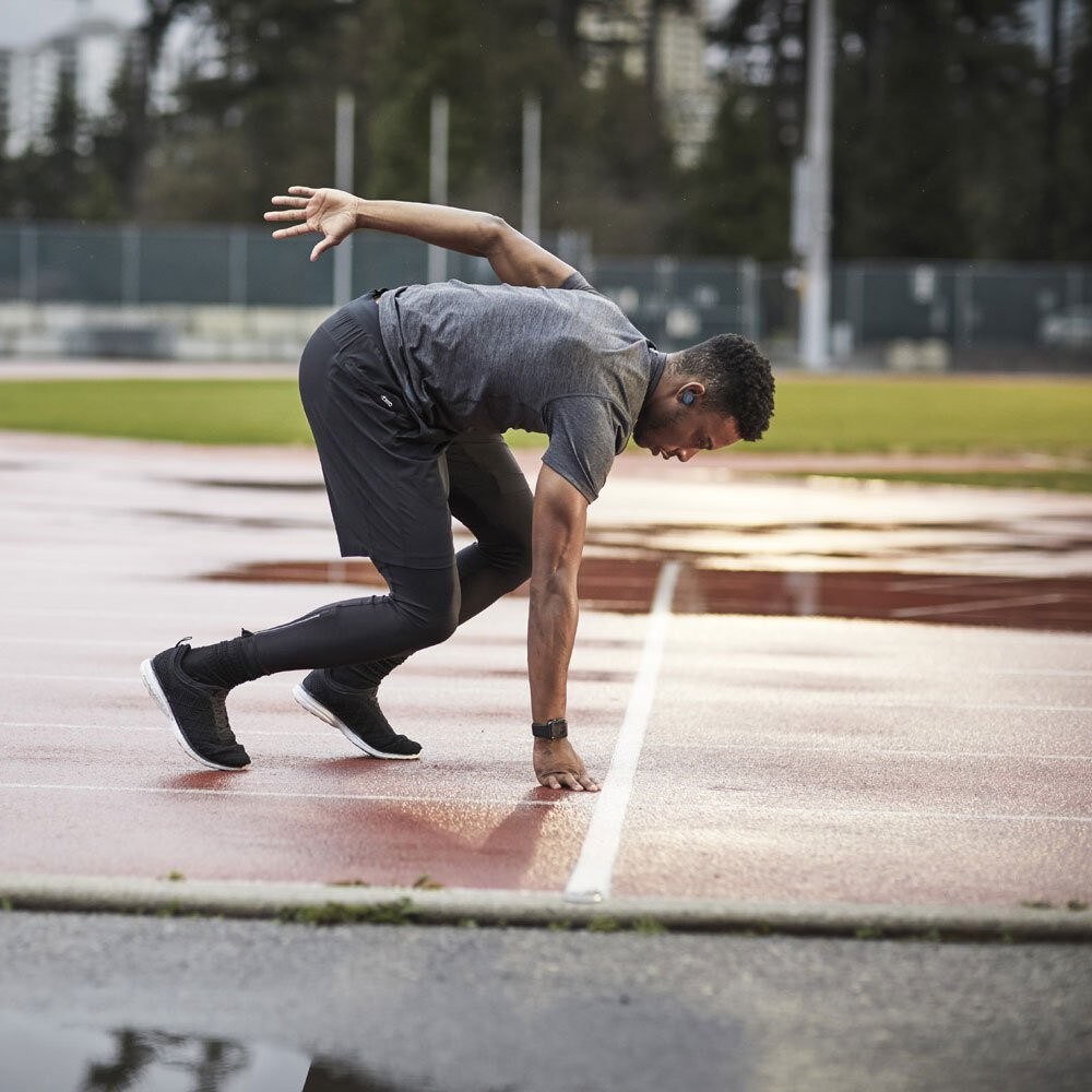 防水・防滴性|屋外やスポーツ時での使用を考えてる方は必須項目
