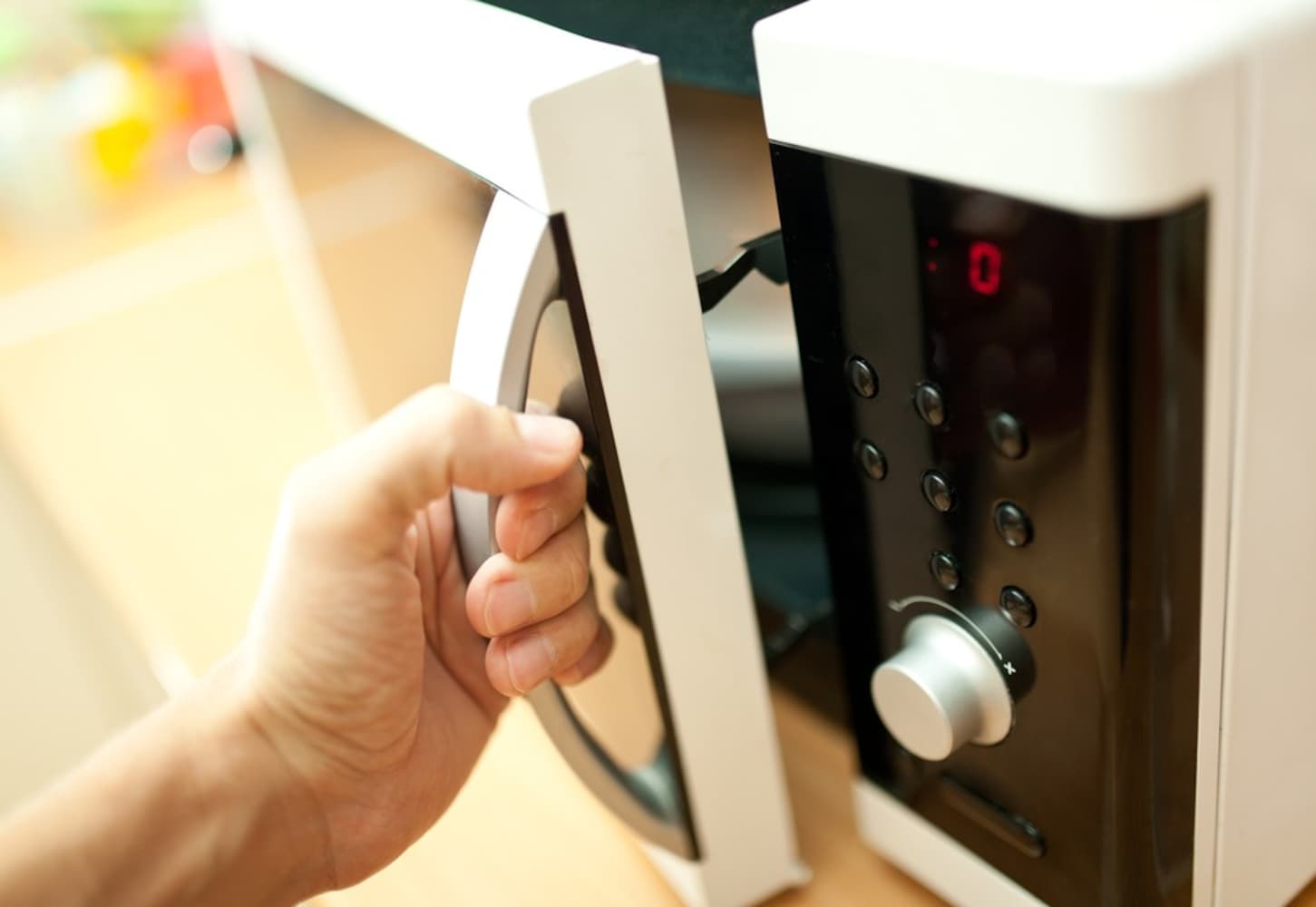 電子レンジの使用は注意が必要
