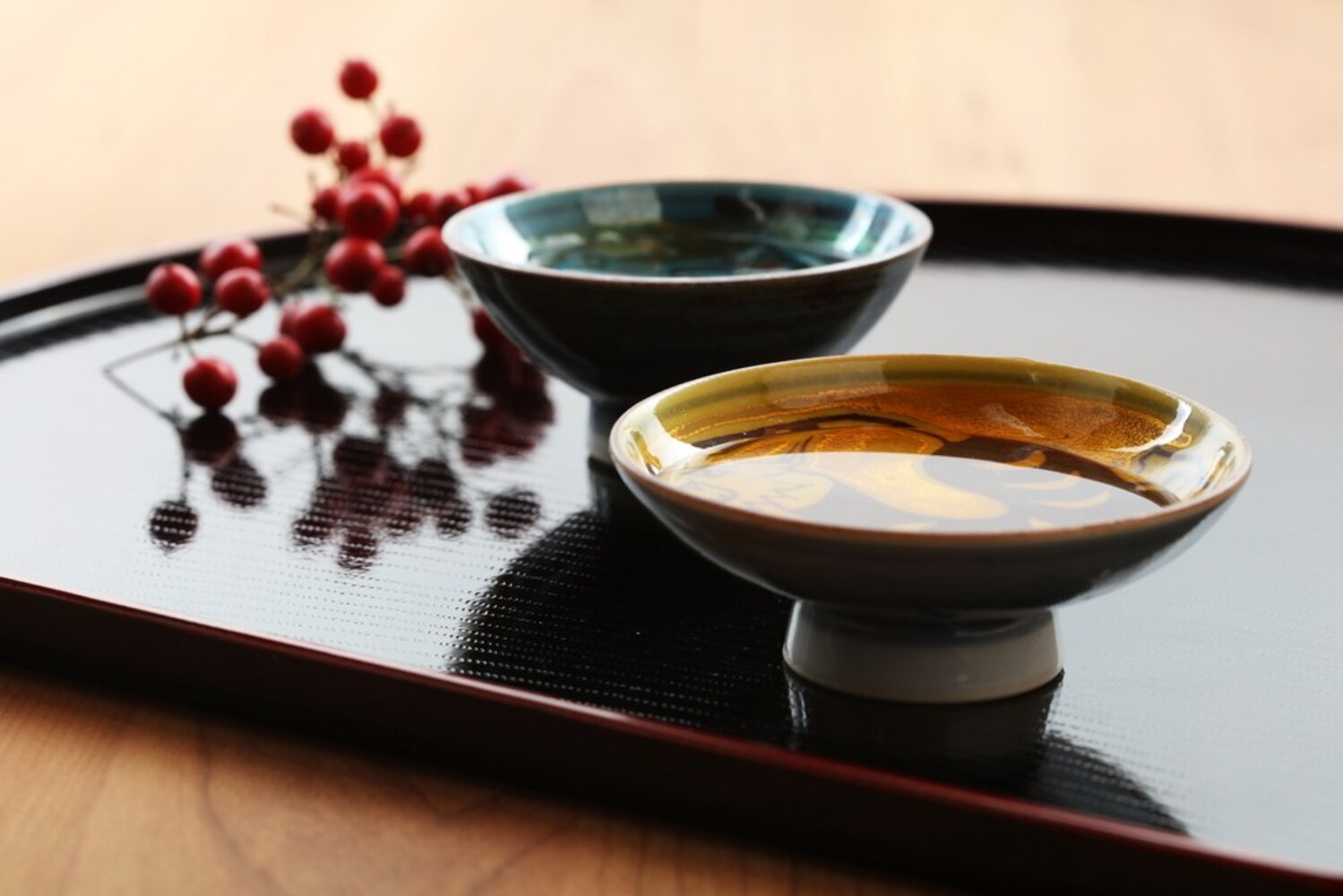 「冷酒」にはラッパ型、「熱燗」には丸みを帯びたものを