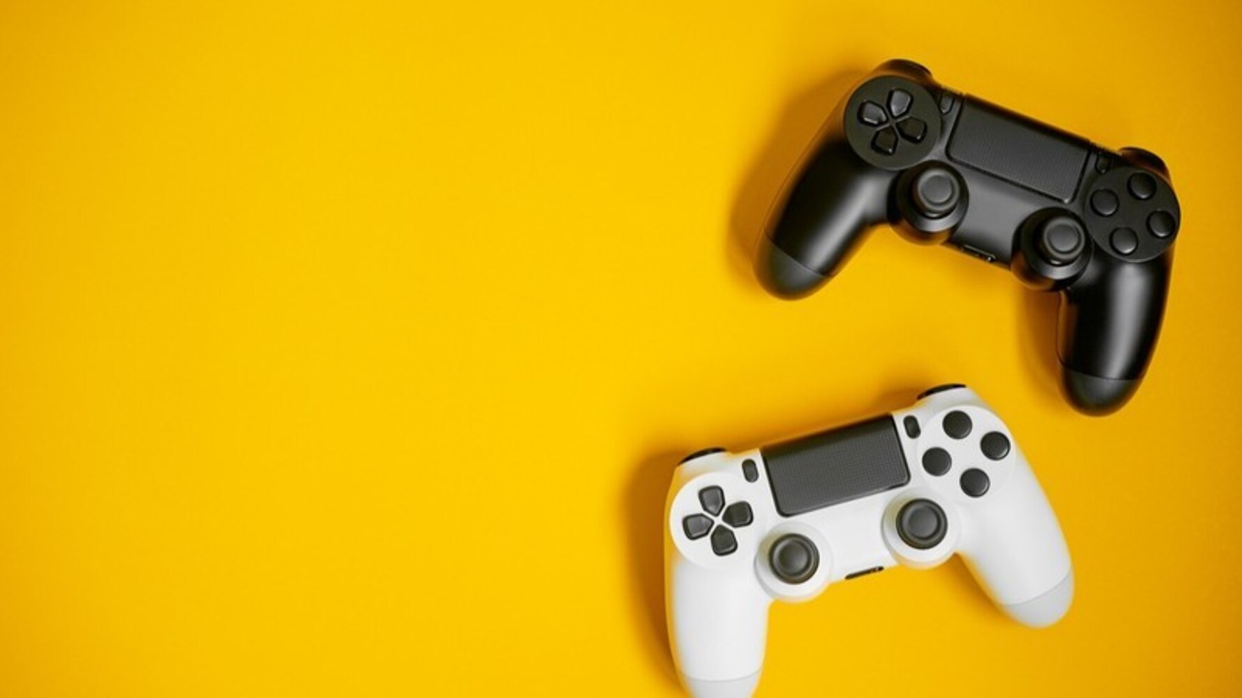 PS4などのゲーム機はメーカー動作確認済みをチェック