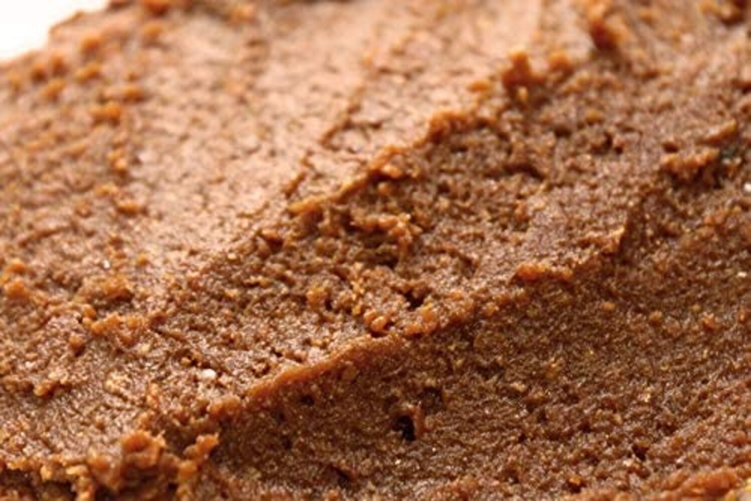 八丁味噌|大豆のみで作られた辛口で濃厚なコクが特徴