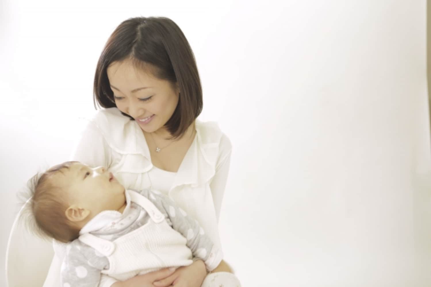 赤ちゃんとママ