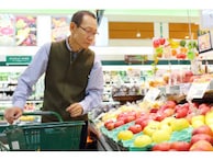 年金月12万2000円だけでは「少なすぎて生活できない」  66歳男性が週2回している仕事とは？