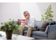 年金月8万8535円「資金繰りに難儀。老後2000万円問題はその通りだった」 65歳男性の暮らし