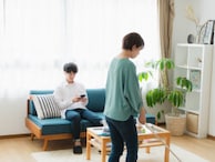 「夫がゴロゴロしていてもある程度我慢できる」世帯年収752万円・37歳女性の共働き事情