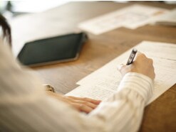 封筒の宛名の書き方を解説！A4封筒・横書きは？宛名書きの作法